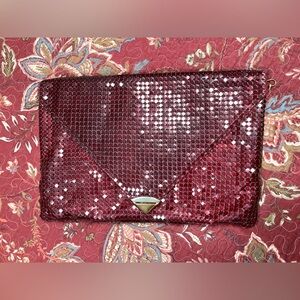 EUC- Glomesh Vintage 1980’s Mesh Envelope Purse w/Detachable Chain Strap